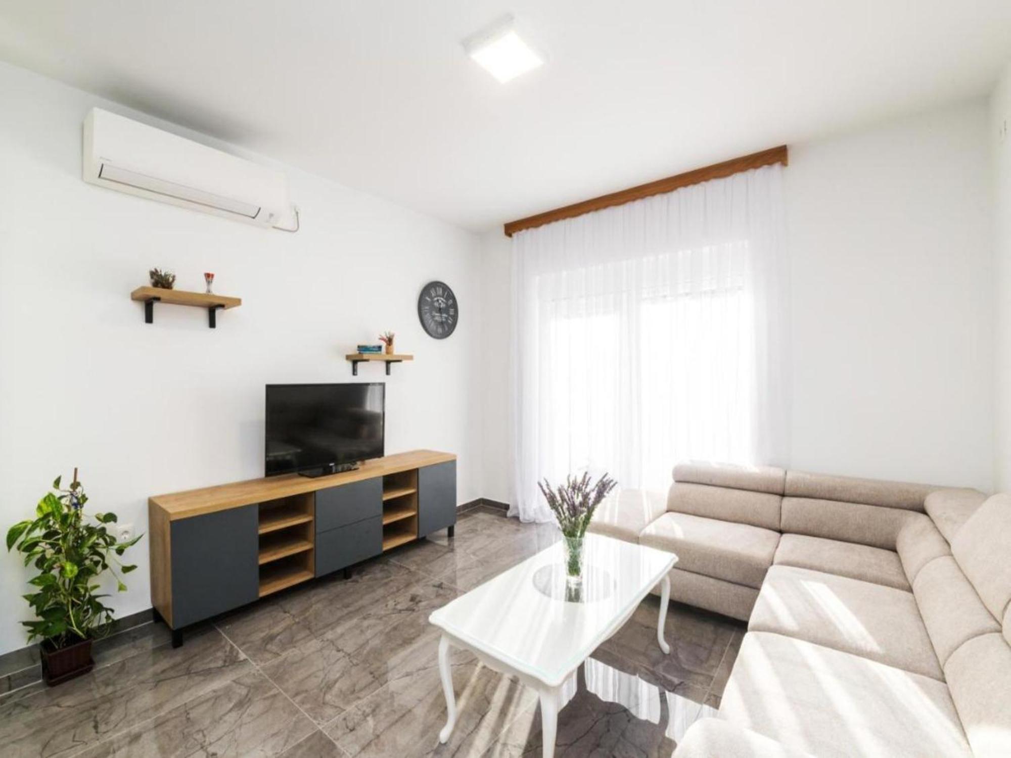 Mihael Holiday House زادار المظهر الخارجي الصورة
